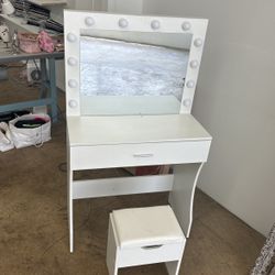 Makeup Vanity
