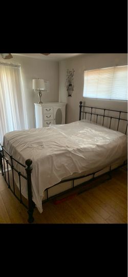 Queen bed and mattress