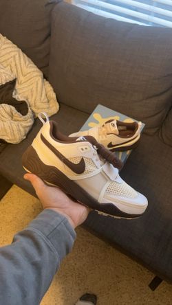 Travis Scott Field Jaxx Size 11