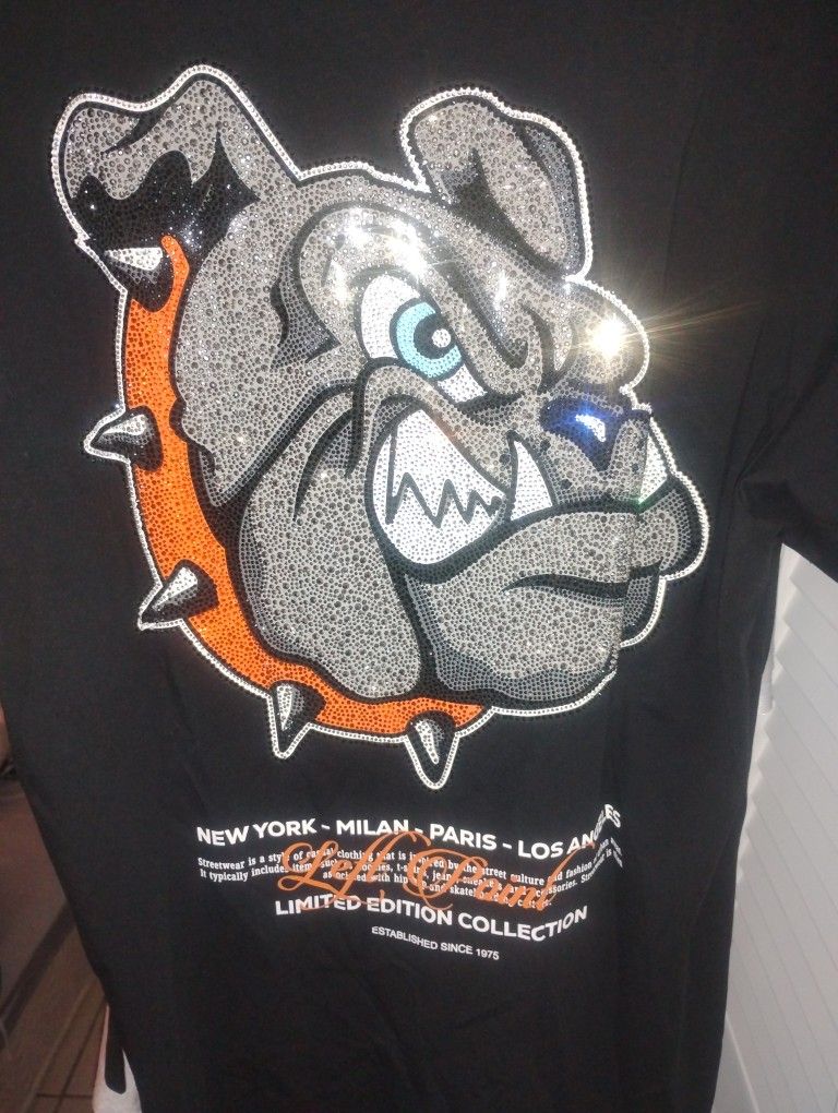 LEFT POINT ... SIZE 2XL.. BRAND NEW