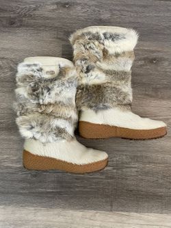 Women Wool-Lined Fox Fur And Calfskin Boots