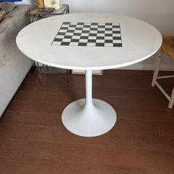 Table With Chess 