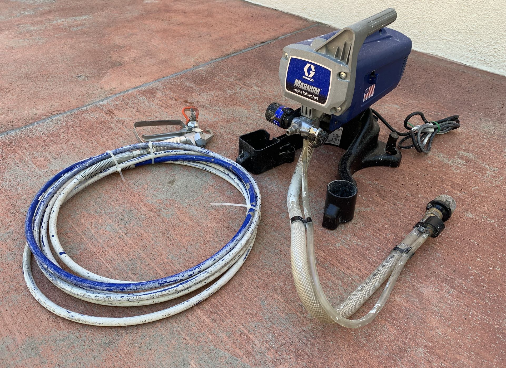 Airless Paint Sprayer Magnum ProjectPainter Plus - Easy To Use/Clean/Store