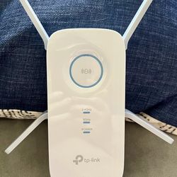 TP-LINK AC2600 WiFi Range Extender - $50 OBO