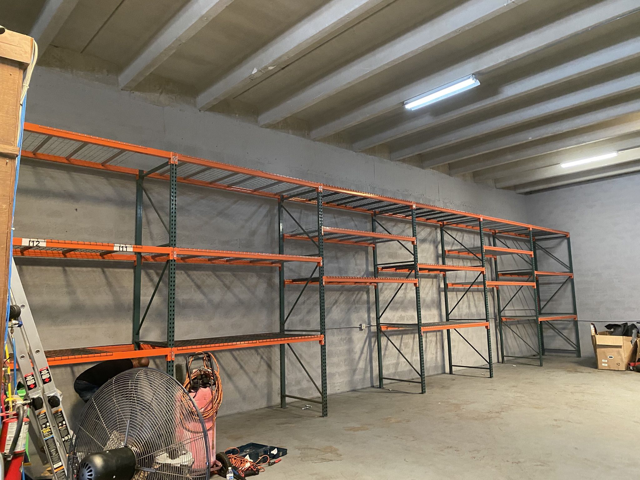 PALLET RACKS POSITION NEW AND USED CONDITION 