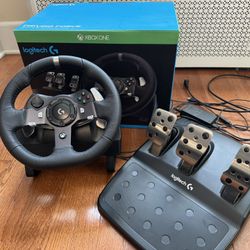 Logitech G920 Racing Wheel Like New 