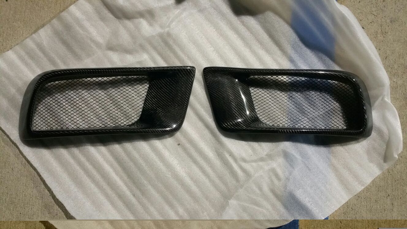 EVO X carbon fiber fog light delete