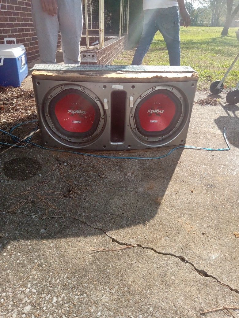 Speakers 