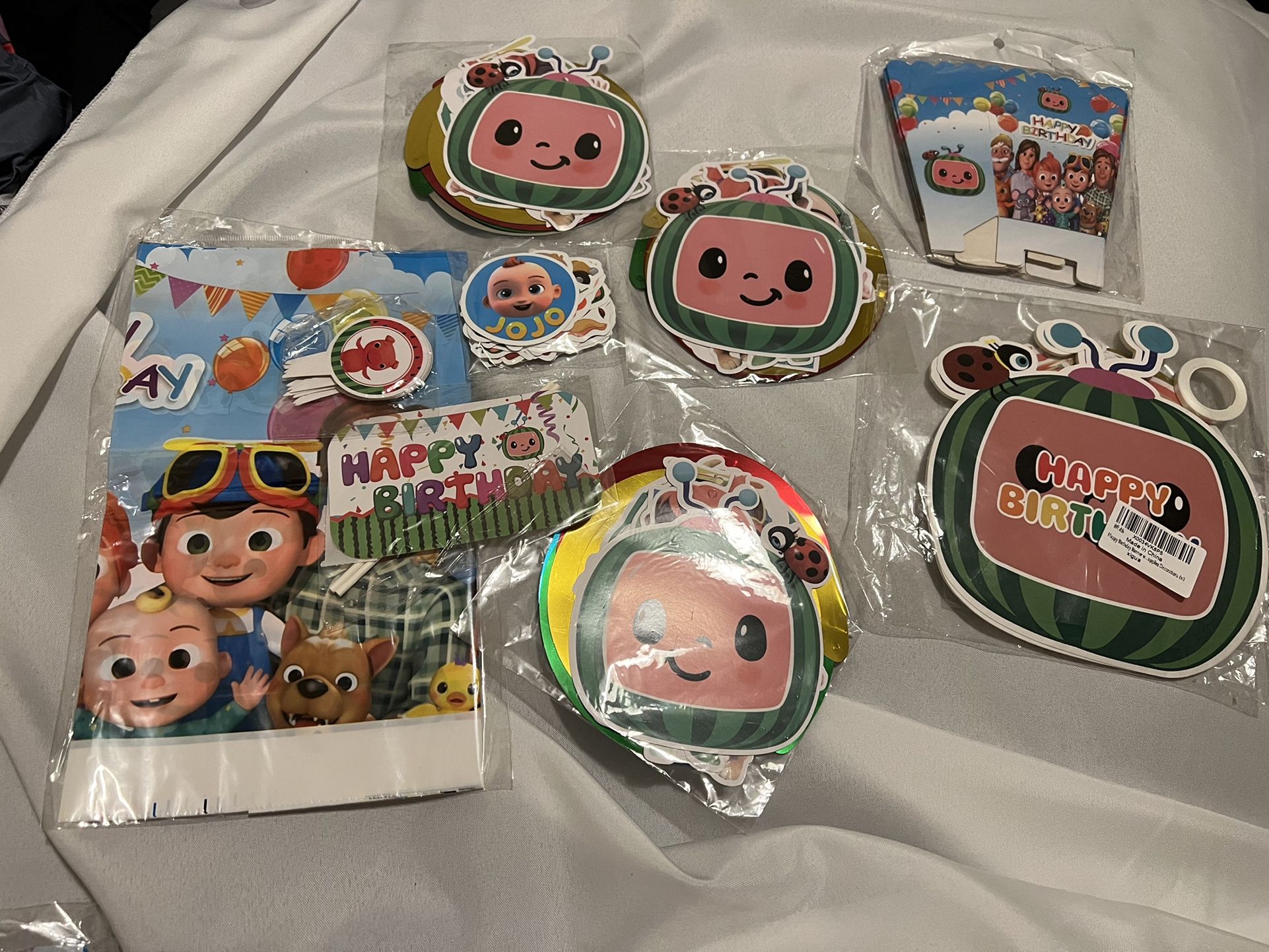 Cocomelon birthday party decor