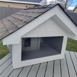 Dog House. New