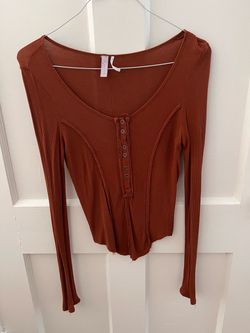 Tops size S