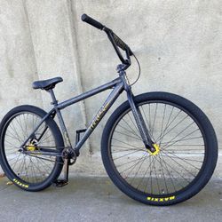 BMX  Throne Brand New Size 29" Only $899 Limited Time Only Last One Available. Look At My Page For More Discounts 