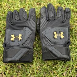 Under Armour Youth Batting Gloves. 