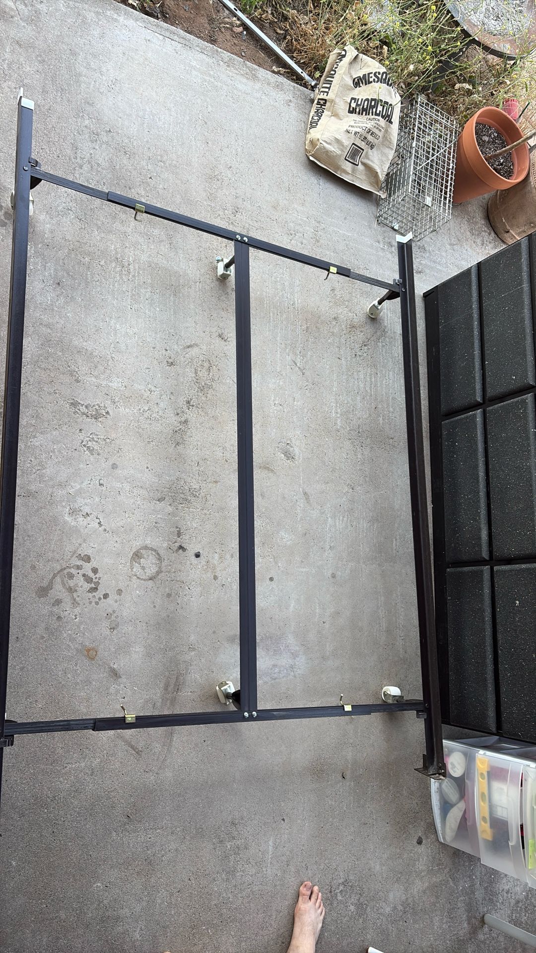 Adjustable Bed Frame 