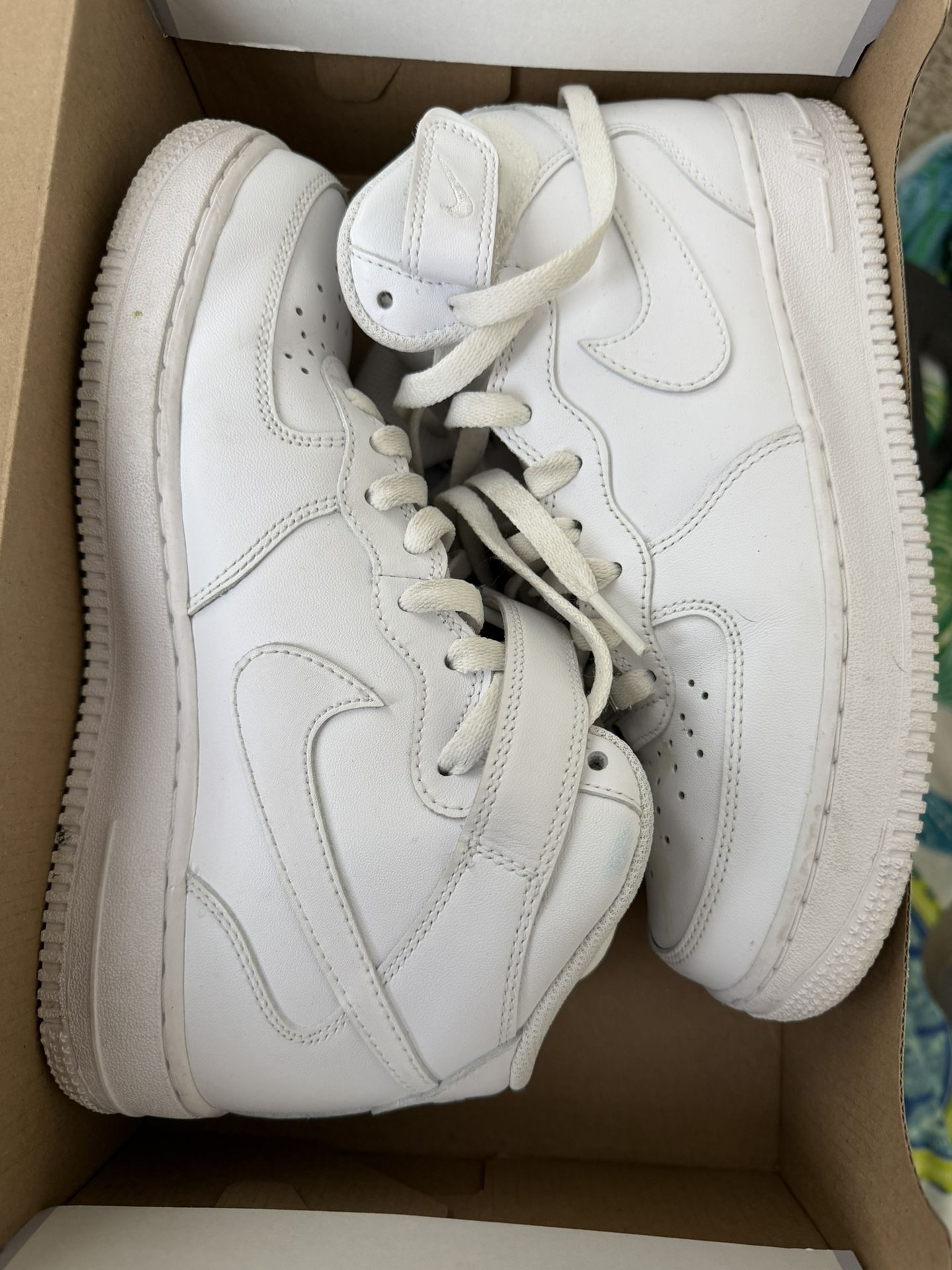 Air Force 1 High Top Women’s 8.5