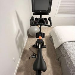 NordicTrack Exercise bike, New