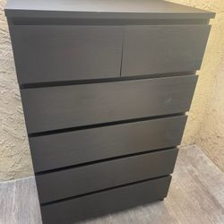 Black Brown Six Drawer Dresser - Local Delivery for a Fee - See My Other Items 😀