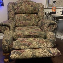 Floral-Patterned Recliner 