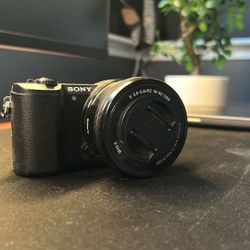📸 Sony Alpha a5100 w/ 16–50mm Kit Lens