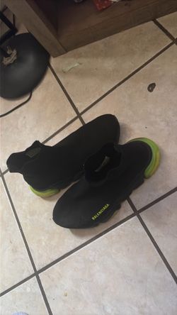 Balenciaga speeds