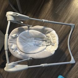 Graco Baby swing