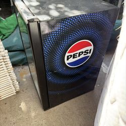Countertop Pepsi Fridge 