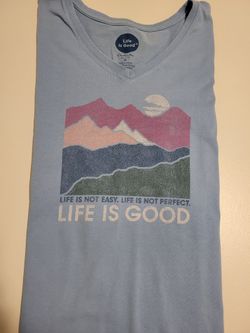 LIFE IS GOOD Brand Tee Size MED