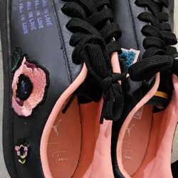 Puma Shoes Size 8 Womens