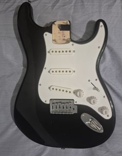 Squier Strat