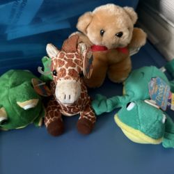 2 Frogs, Small Stuffed Bear, Giraffe 