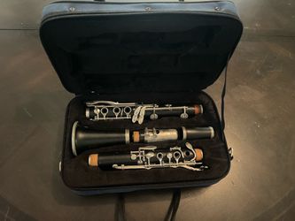 Signet Wooden Clarinet by Selmer w/ Protec Case & Mouthpiece