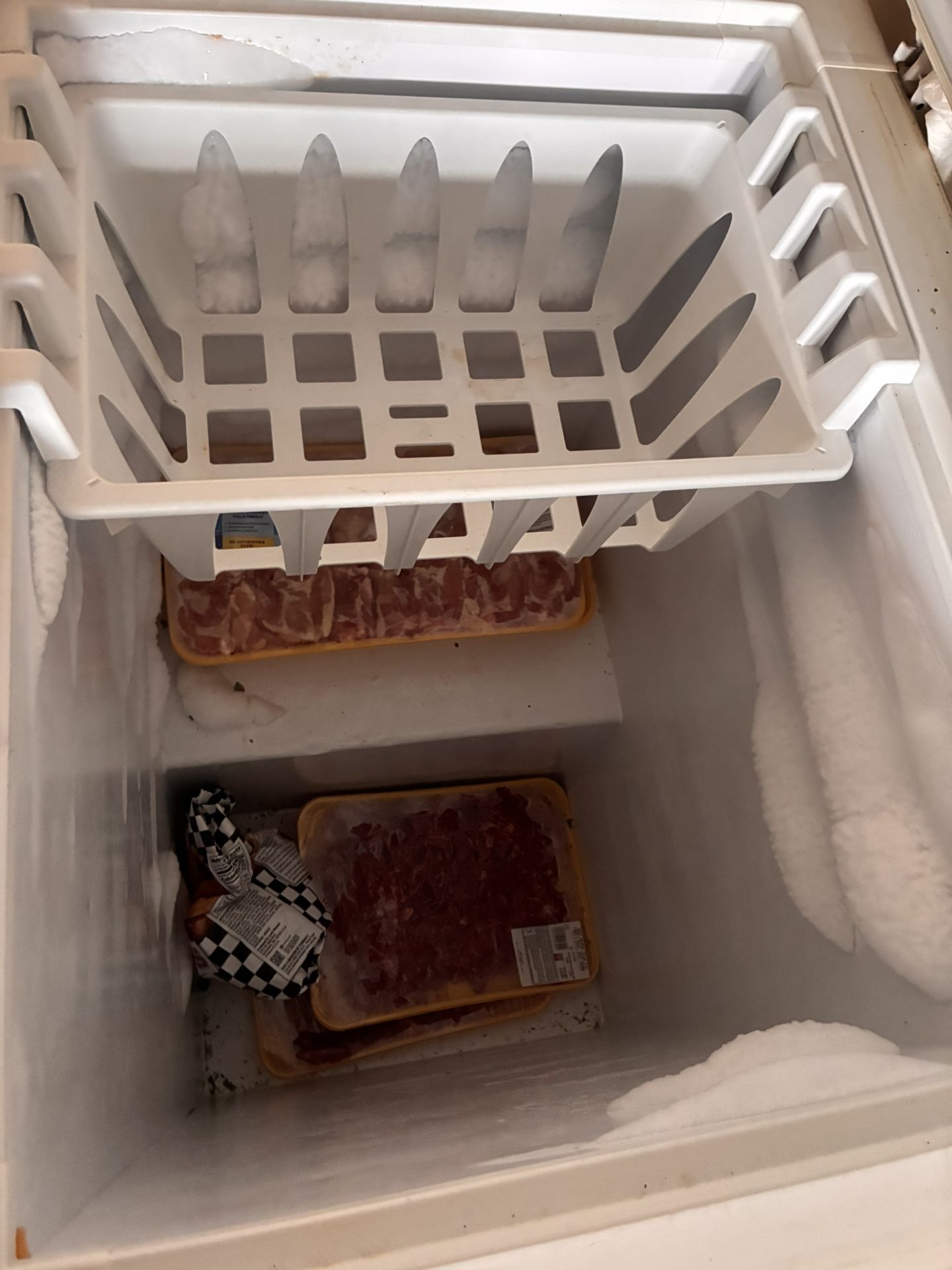 Frigidaire Deep Freezer For Quick Sale