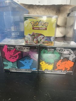Pokemon Evolving Skies Booster Box And ETB Pair