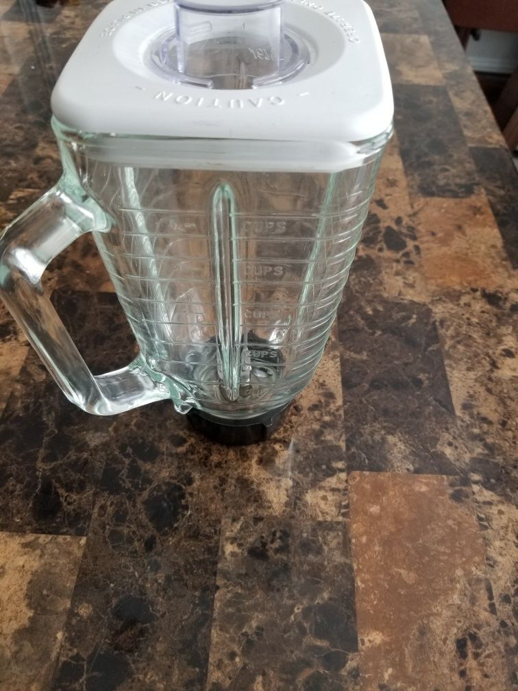 Blender jar with cover