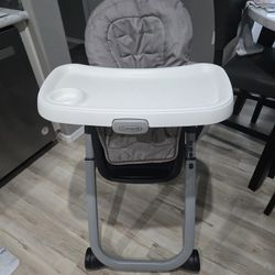 GRACO  HI CHAIR FOR INFANT - 5'-6 YEAR OLD