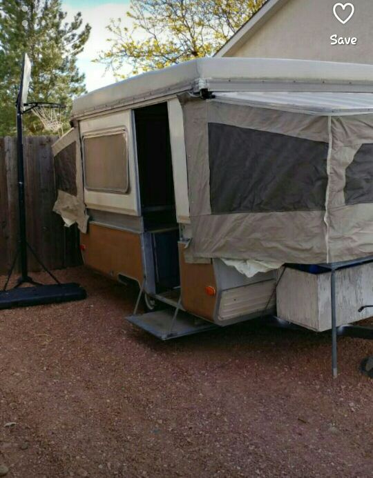 1970 Apache pop up camper