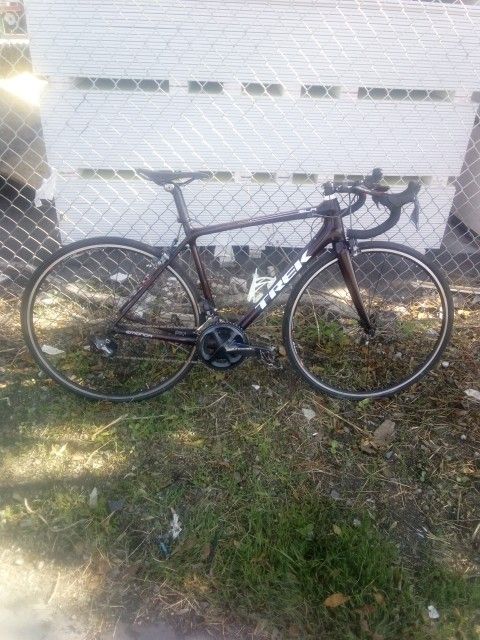 Like New Trek Emonda 