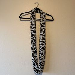 Womens Black & Gray Zebra Print Infinity Scarf, Size 36x6.5