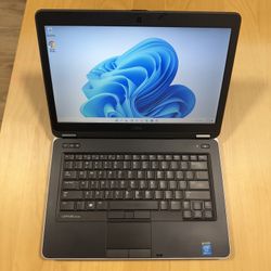 DELL laptop 14 inch i5 processor win 11