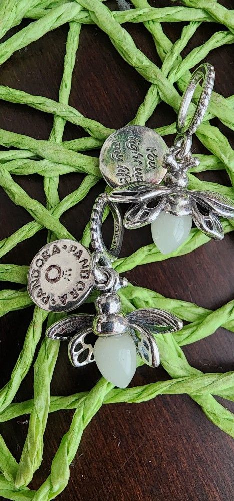 Pandora Glow-im-the-dark Bee Charm