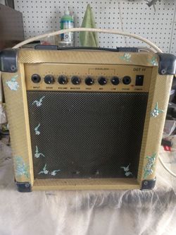 DGT 10 Guitar Practice Amplifier