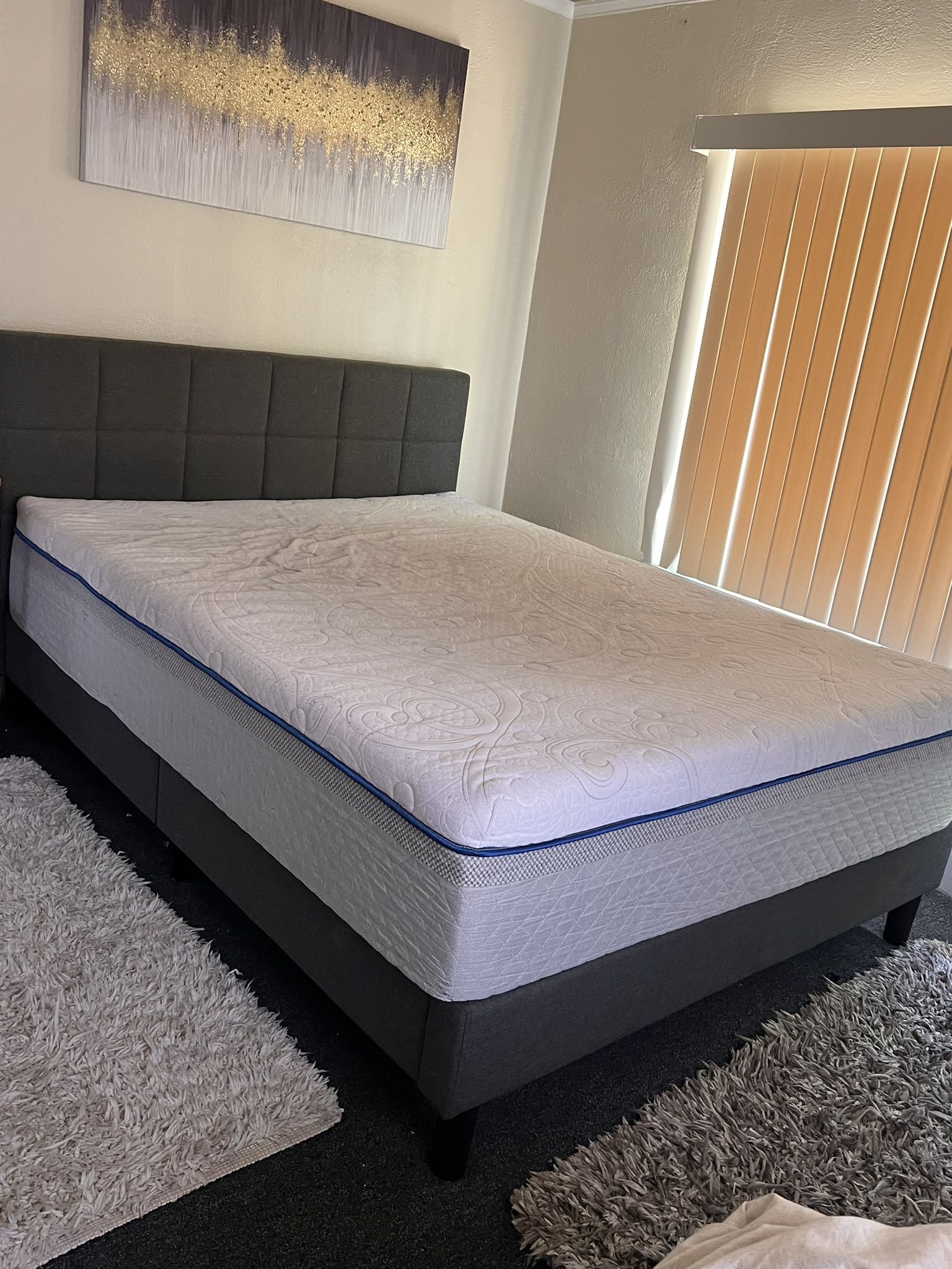 Queen Size Bed Frame With Mattress