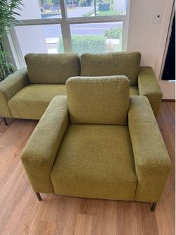 Modern couch set