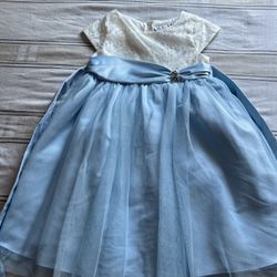 Beautiful Dress Size 5