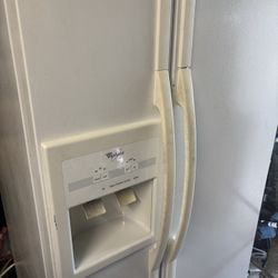 Whirlpool Refrigerator 
