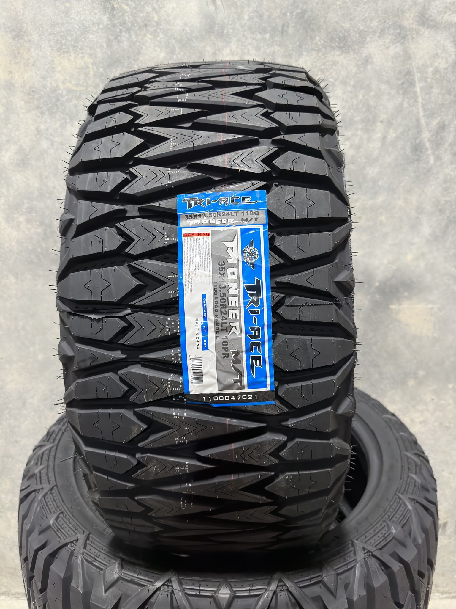 Tri-Ace Pioneer MT 35X13.50R24