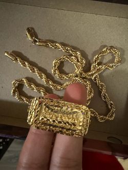 gold plated rope chain -20$