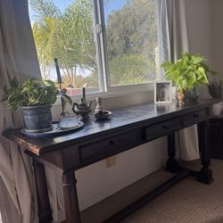 Colonial Sofa Serving table 