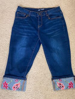 Women’s cropped jeans