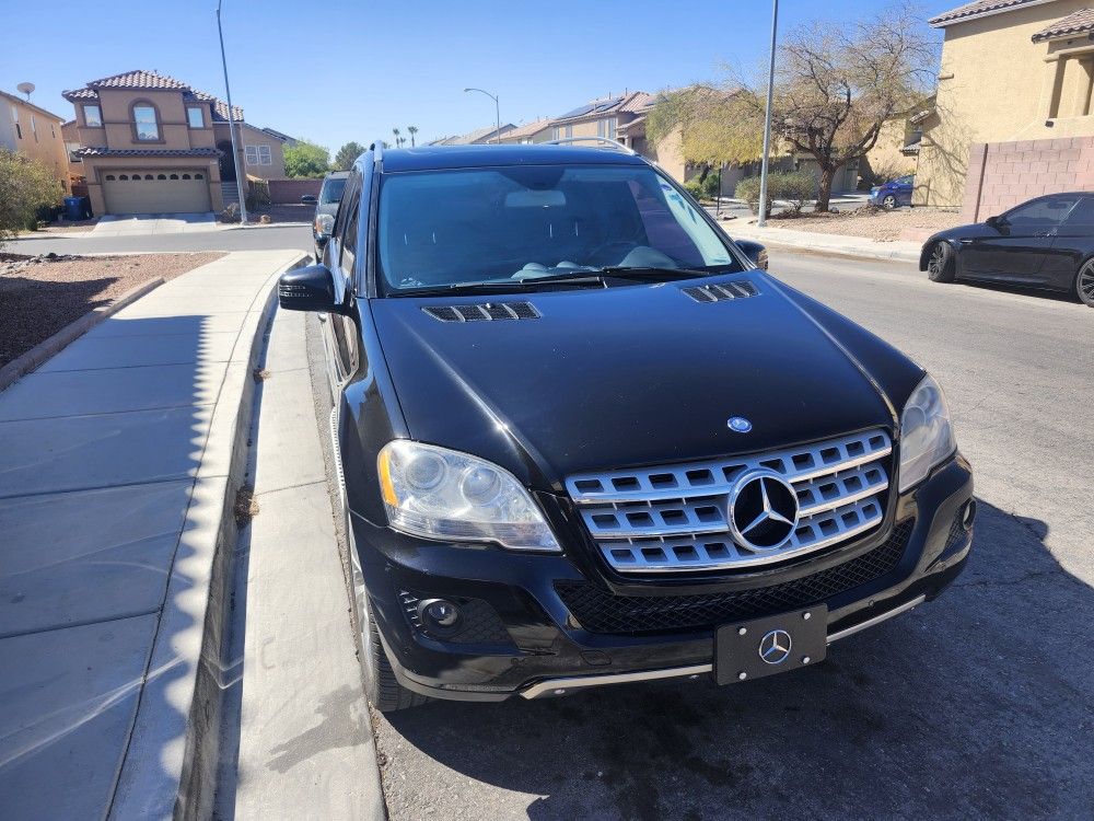 2011 Mercedes-Benz M-Class